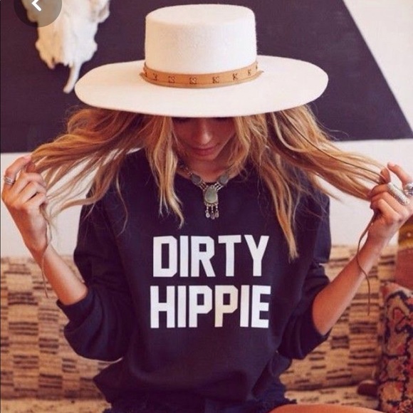 Black Crewneck - Dirty Hippie - Picture 1 of 2